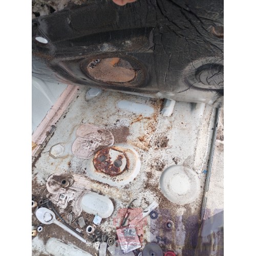 Каркас кабины Volvo FH12 214752 ржавый (574)-14