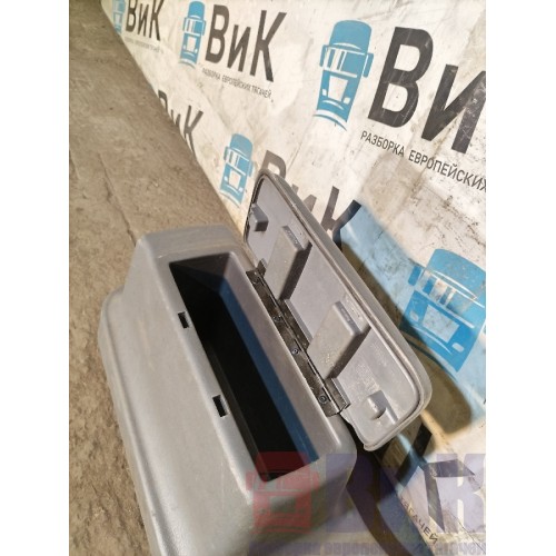 Вещевой ящик Volvo FH12 214752 (535)-4