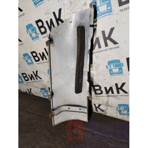 Дефлектор кабины (угол кабины) Volvo FH12 214752 RH с деф. (531)-1
