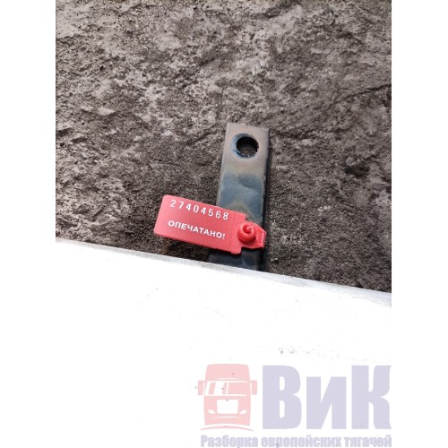 Спойлер кабины Volvo FH12 214752 верхний (568)-4