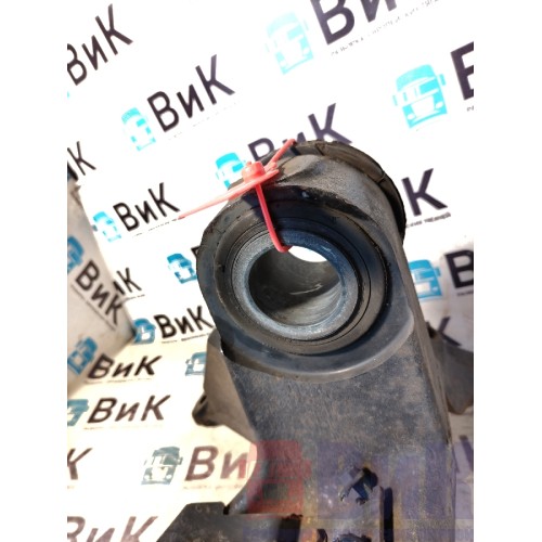 Кронштейн торсиона (кабины) Mercedes Actros 20.06.25 RH (548)-4
