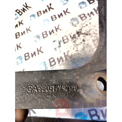 Кронштейн торсиона (кабины) Mercedes Actros 20.06.25 LH (549)-2