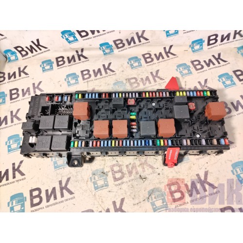 Блок предохранителей Volvo FH 4 732456 (546)