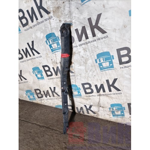 Накладка порога Volvo FH 4 732456 RH (493)