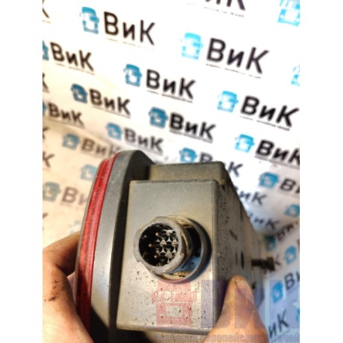 Фонарь Volvo FH12 214752 задний RH неориг. (181)-1