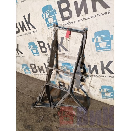 Кронштейн фары DAF 105 XF 954749 LH с деф. (429)-2