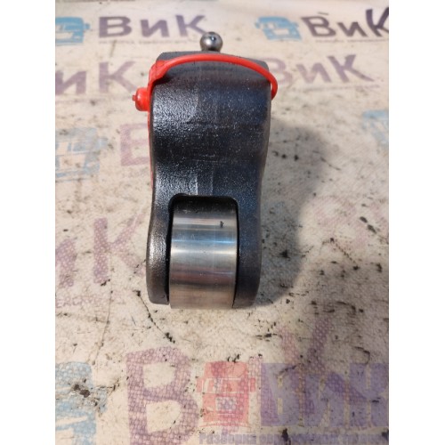 Рокер форсуночный Volvo FH12 214752 D12D (262)-3