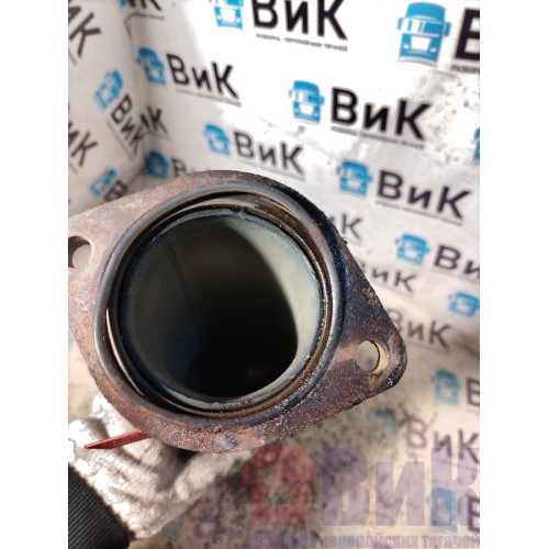 Патрубок охлаждения Volvo FH12 214752 D12D (302)-1