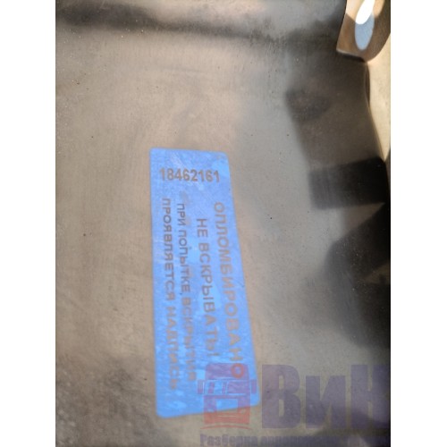 Крышка клапанная Volvo FH12 214752 D12D с деф. (161)-3