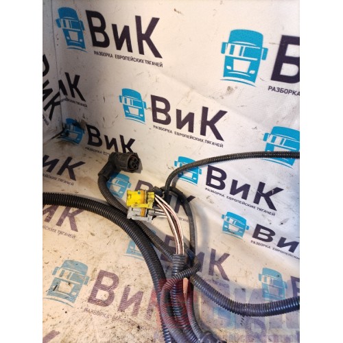 Проводка фары MAN TGX 039293 LH (209)-4