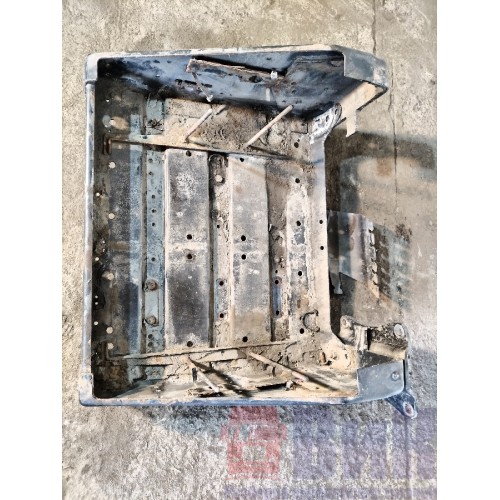 Ящик АКБ MAN TGX 039293 (206)-4