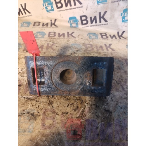 Проставка под стремянки DAF 95 577947 передняя с отбойником (080)-2