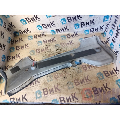 Накладка боковая Mercedes Actros MP4 717724 LH (041)-2