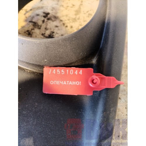 Накладка на противотуманную фару Mercedes Actros MP4 717724 LH (044)-3