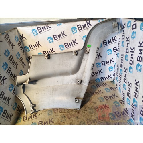 Облицовка фары Mercedes Actros MP4 717724 RH (097)-4