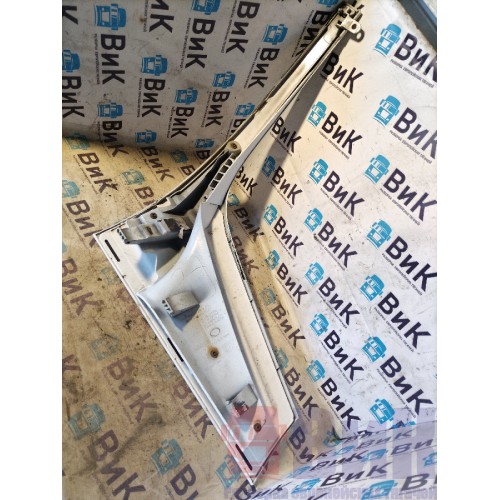 Накладка переднего бампера Mercedes Actros MP4 717724 (098)-3