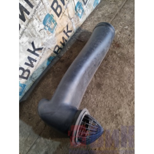 Патрубок воздушного фильтра Mercedes Actros MP4 717724 (103)-4