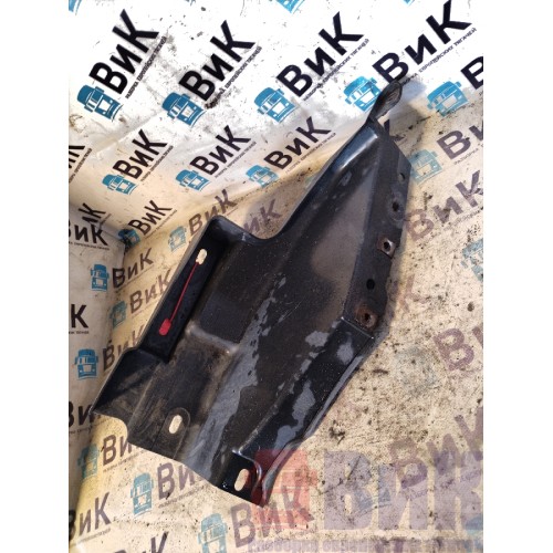 Подкрылок передний RH Mercedes Actros MP4 717724 (099)-1