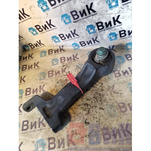 Кронштейн торсиона кабины Mercedes Actros MP4 717724 RH (112)