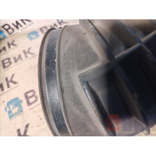 Патрубок воздушного фильтра Mercedes Actros MP4 717724 (125)-2