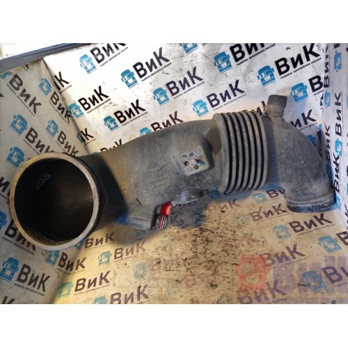 Патрубок воздушного фильтра Scania R 420 155651 (173)-2