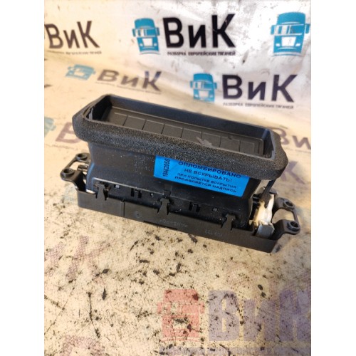 Дефлектор салона Volvo FH 4 732456 RH (055)-5