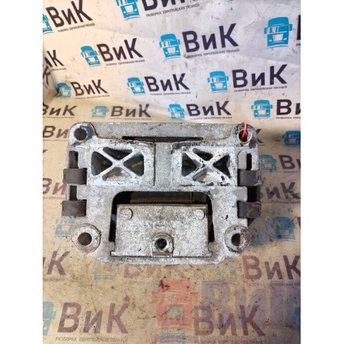 Подушка КПП Scania R 420 155651 (288)-3