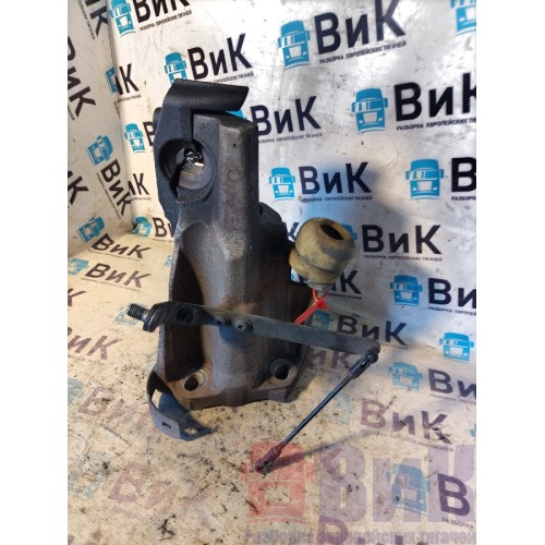 Кронштейн торсиона кабины Scania R 420 155651 LH (316)-1