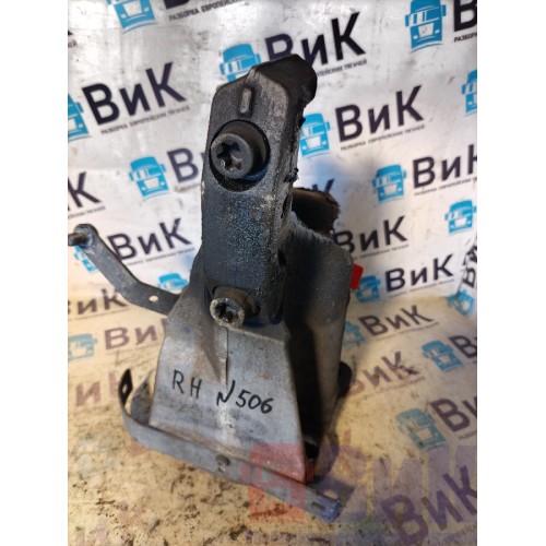 Кронштейн торсиона кабины Scania R 420 155651 RH (317)-5