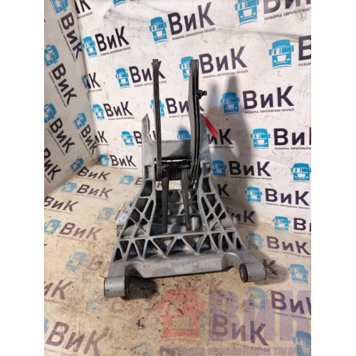 Кронштейн рулевой колонки Volvo FH 4 732456 с регулировочными пластинами (303)