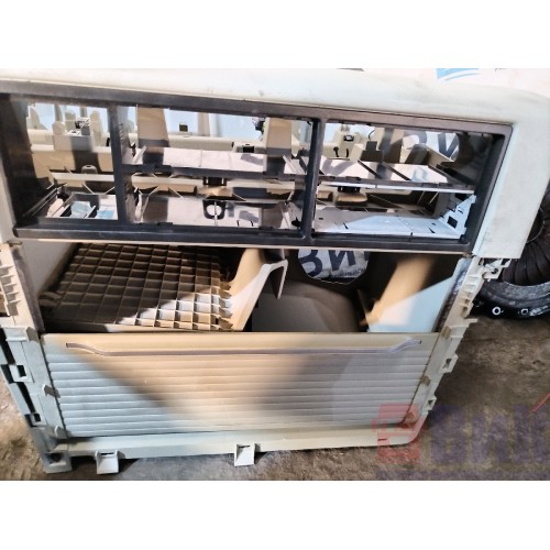 Консоль кабины Volvo FH 4 732456 верхняя (356)-9