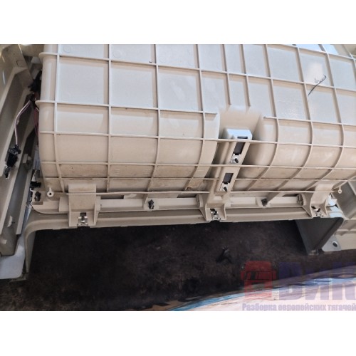 Консоль кабины Volvo FH 4 732456 верхняя (356)-10