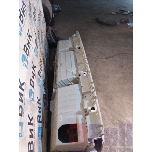 Консоль кабины Volvo FH 4 732456 верхняя (356)-18