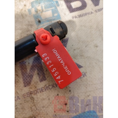 Газовый упор интструментального ящика Volvo FH 4 732456 (333)-2