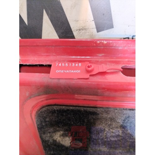 Крышка инструментального ящика Volvo FH 4 732456 в сборе RH (346)-3