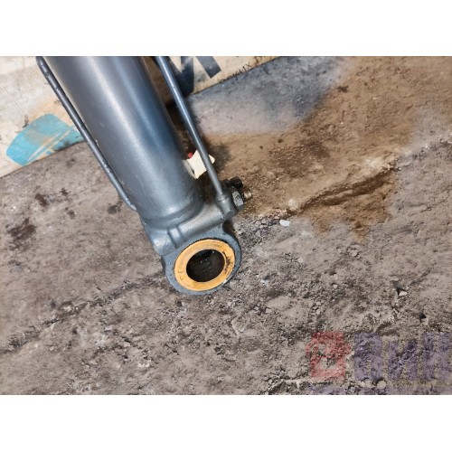 Цилиндр подъема кабины Mercedes Actros MP4 717724 (392)-4