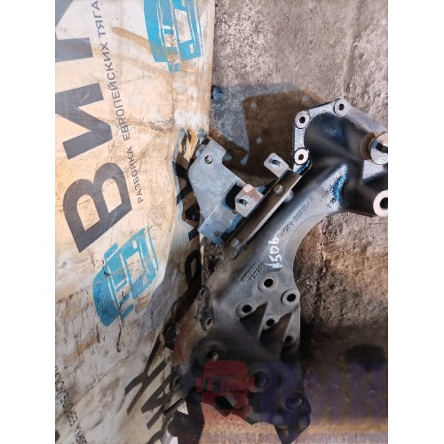 Кронштейн буксировочного пальца Scania R 420 155651 HPI LH (415)-6