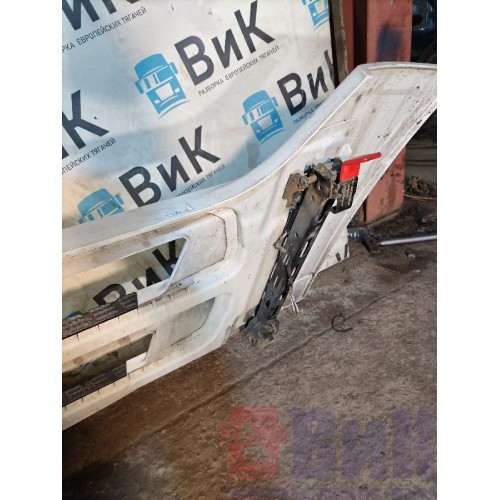 Спойлер боковой Mercedes Actros MP4 717724 с кронштейнами деф. LH (437)-6