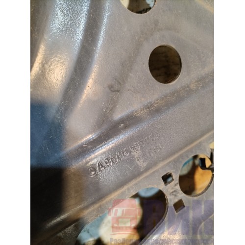 Кронштейн крыла переднего Mercedes Actros MP4 717724 за кабиной LH (435)-1