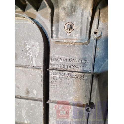 Полукрыло заднее Mercedes Actros MP4 717724 переднее LH (445)-2