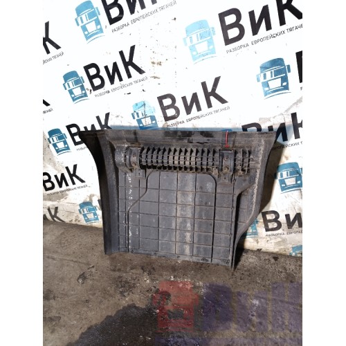 Полукрыло заднее Mercedes Actros MP4 717724 переднее LH (445)-3