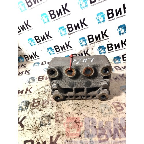 Подушка двигателя Mercedes Actros MP4 717724 OM471 LA  задняя (618)-3