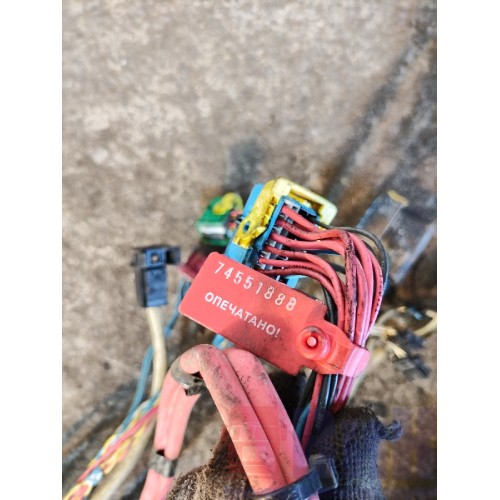 Проводка двигателя DAF 85 CF 175314 деф. эл.фишки (888)-4