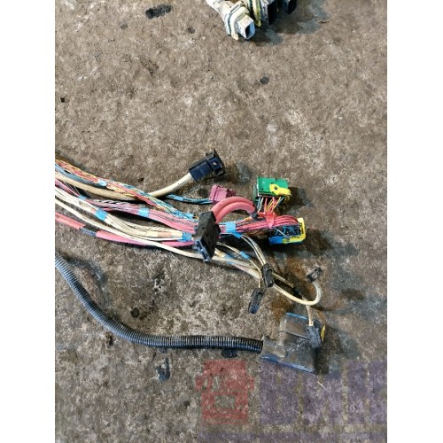 Проводка двигателя DAF 85 CF 175314 деф. эл.фишки (888)-3