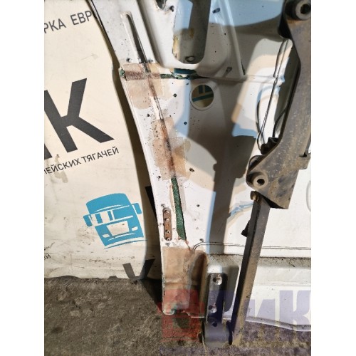 Спойлер боковой DAF 85 CF 175314 RH в сборе с кронштейнами с деф. (941)-3