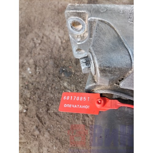 Кронштейн полукрыла (труба) Volvo FH 4 732456 (851)-3