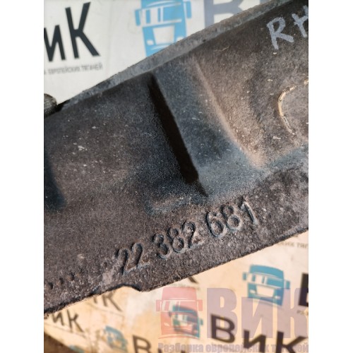 Пыльник двигателя Volvo FH 4 732456 RH (836)-2