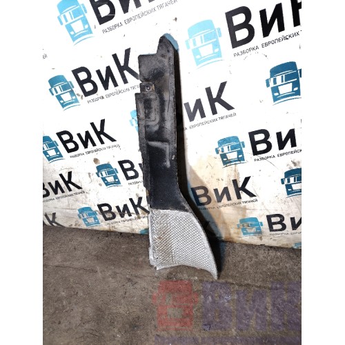 Пыльник двигателя Volvo FH 4 732456 RH (836)-1