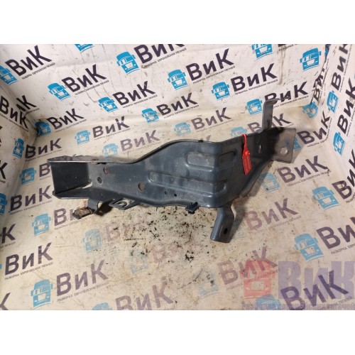 Кронштейн противотуманной фары Volvo FH 4 732456 LH (758)