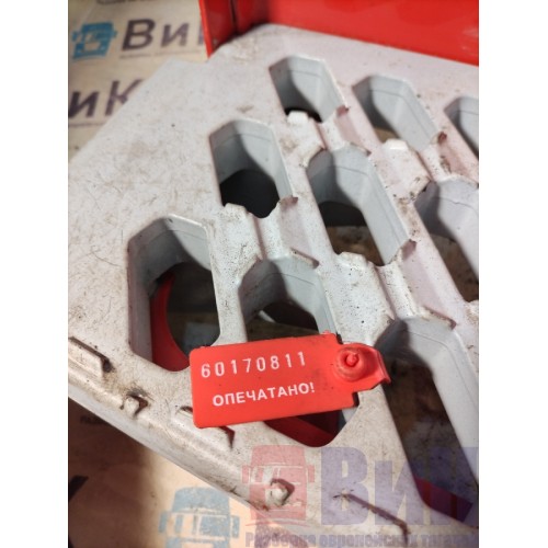 Подножка нижняя Volvo FH 4 732456 LH в сборе с корпусом (811)-6